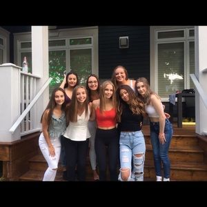 Meet your Posher, Renee